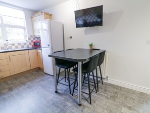 Dining - Woodside Guest House, Castlerock (Coleraine)