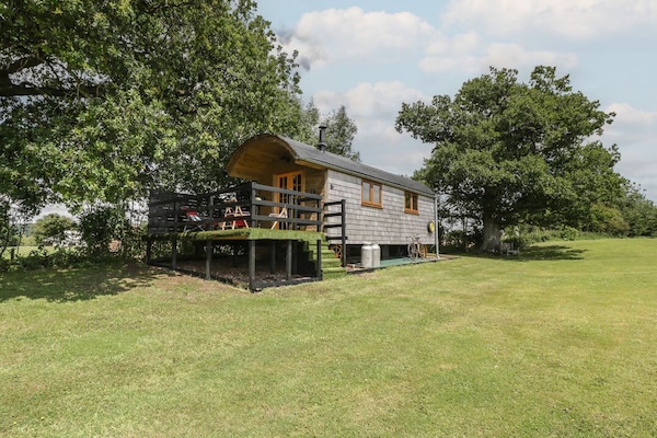 Under the Oak Tree Shepherd's Hut