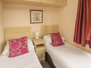 Room - Templar Rise 16 - Devon Comfort, Chudleigh (Newton Abbot)
