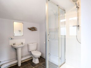 Shower - Thatch Cottage, Trunch (North Walsham)