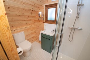 Shower - Glamping Pod 2 Presence, 1 bed (Scarborough)