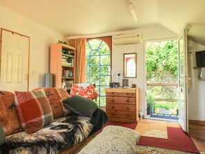 Living area - Detox Dunchideock, Exeter (Exeter)