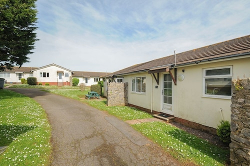 T/B Chalet T27 at Landscove Holiday Park, Brixham