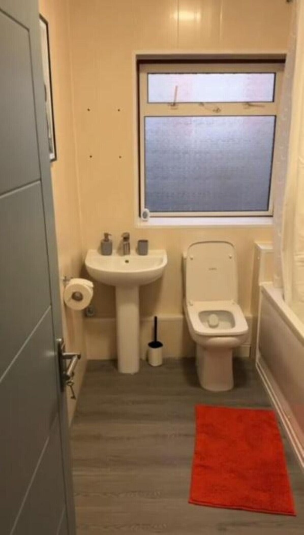 Towels, soap, toilet paper