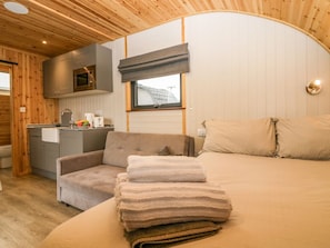 Room - Orchard, in Dalton-In-Furness. (Dalton-in-Furness)