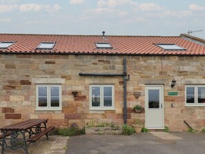 Exterior - Whalebone Cottage, Whitby (Whitby)