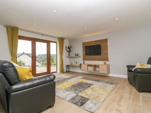 Living area - Bumble Bee Retreat Tytherleigh (Axminster)