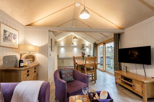 Lodge 19, Corfe Castle