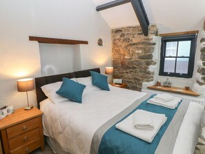 Room - Blacksmiths Cottage, Pembroke (Pembroke)
