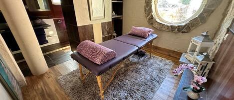Chambre Confort double, vue sur le jardin | Spa