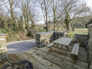 Outdoor dining - Owl Cottage, Abersoch (Pwllheli)
