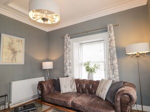 Living area - Porter's Lodge, Inverness (Inverness)