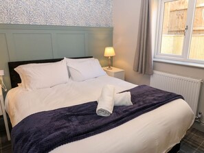 WiFi - Spacious Cottage Number 6, Brandon, County Durham (Durham)