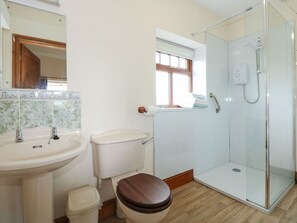 Shower - Ticklepenny Retreat in Louth (Louth)