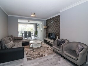 Living area - Charming Zadena in Timsbury (Bath)