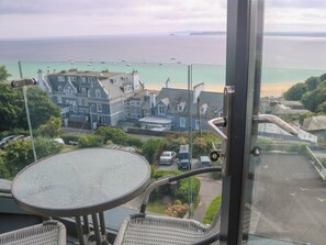 Outdoor dining - Amelia's Point lies in St Ives (St. Ives)