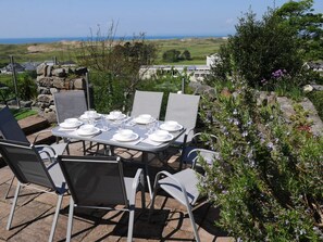 Outdoor dining - Stoneycroft, Harlech (Harlech)