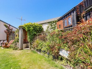 Property grounds - Seashells, Bude, Cornwall (Bude)