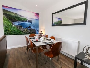 Dining - Durbyfield Nottington Weymouth (Weymouth)