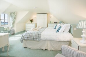 Room - Ardlarach Lodge, Cullipool, Isle Of Luing (Cullipool)