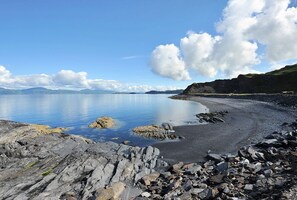 Beach - Ardlarach Lodge, Cullipool, Isle Of Luing (Cullipool)