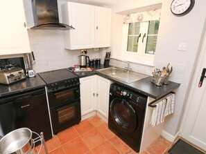 Private kitchen - The Granary, Scurlage (Swansea)