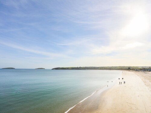 Un Diwrnod (One Day) The Warren T22, Abersoch