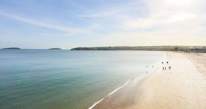 Un Diwrnod (One Day) The Warren T22, Abersoch