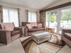 Living area - Delta Superior, Ruthin (Ruthin)