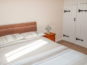 Room - Honeysuckle Cottage, Ashwater (Beaworthy)