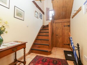Interior - Flora's Barn, Crowcombe (Taunton)