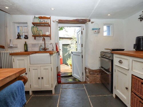 Carpenters Cottage, Hatherleigh