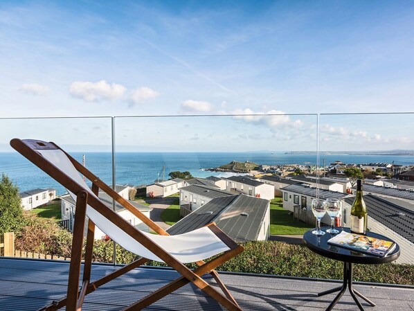Terrace/patio - Chy Lowen: Stunning Retreat in St Ives (St. Ives)