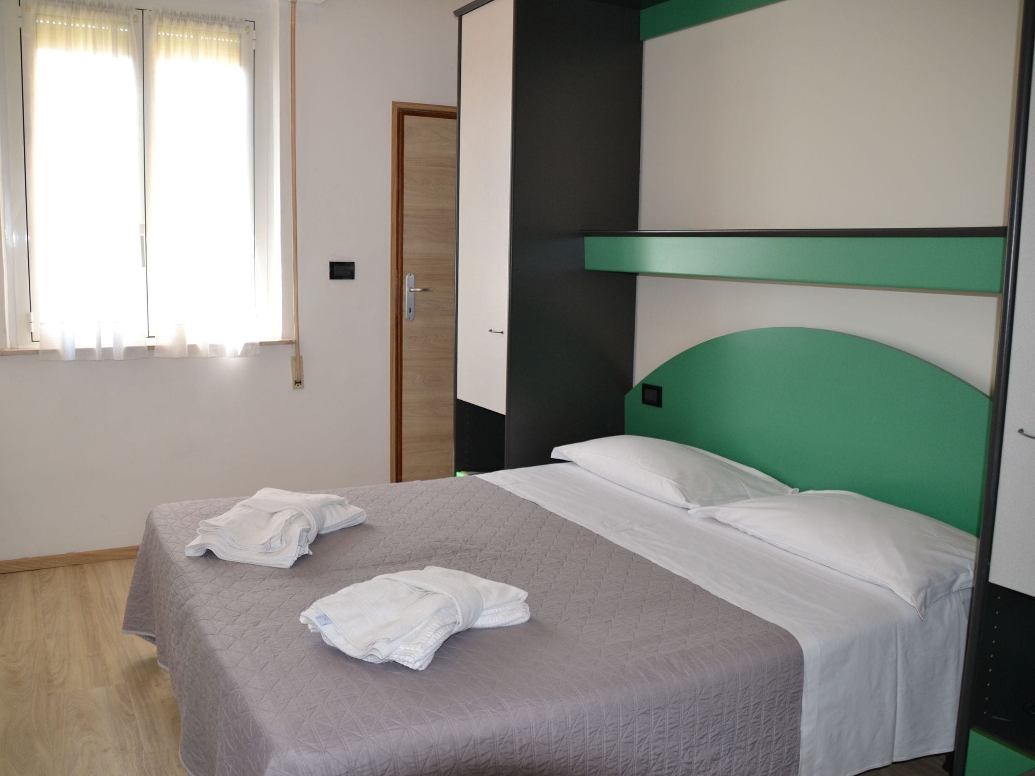 In-room safe, desk, free WiFi, bed sheets