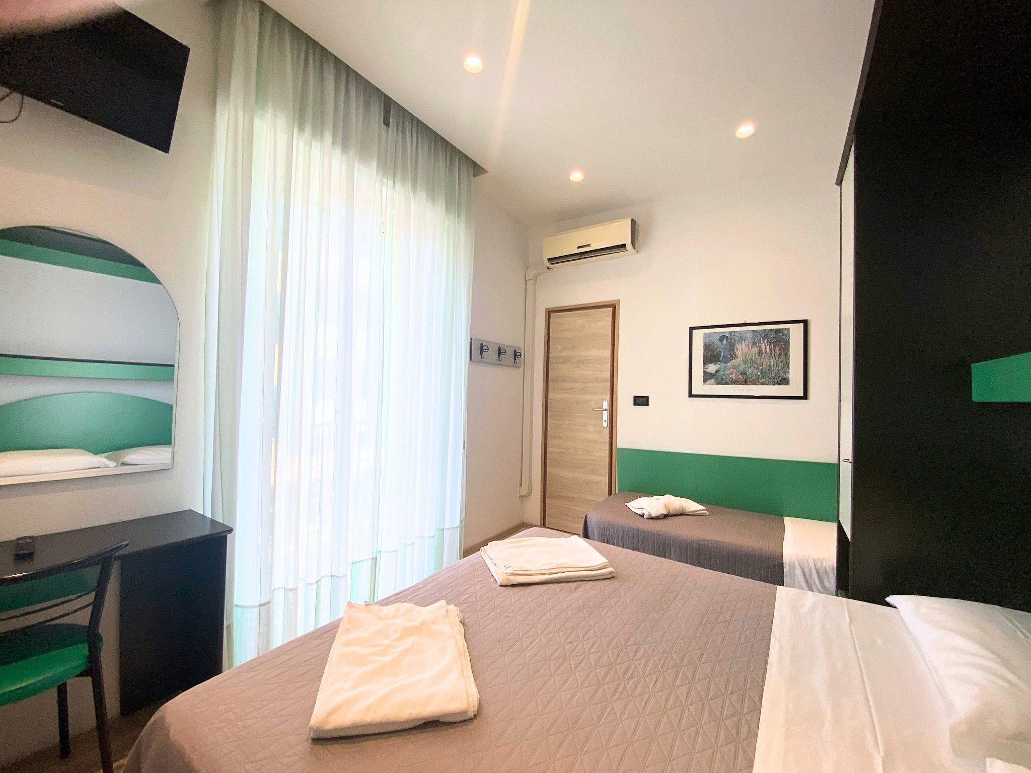 Standard-Dreibettzimmer