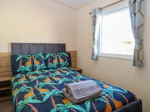 Room - 4 Foxburrow Hang, Belton, Norfolk (Great Yarmouth)