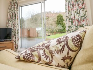 Living area - Salmon Cottage, Llanwrthwl (Llandrindod Wells)