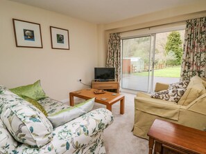 Living area - Salmon Cottage, Llanwrthwl (Llandrindod Wells)