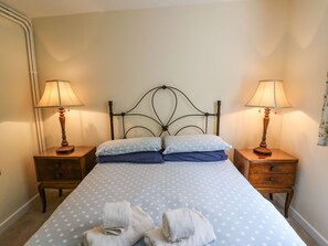 Room - Salmon Cottage, Llanwrthwl (Llandrindod Wells)