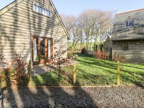 Exterior - Honeypot Lodge, Camelford (Camelford)