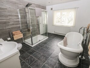 Shower - Greenhaven, Narberth sleeps 16 (Narberth)