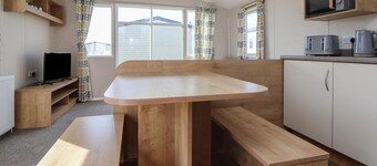 Away Resorts - Golden Sands Holiday Park, K