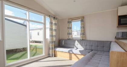 Away Resorts - Golden Sands Holiday Park, K