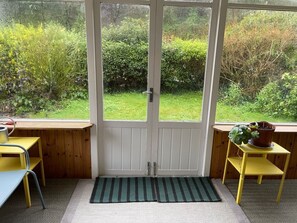 Interior - Lynchway in Lyme Regis, Dorset (Lyme Regis)