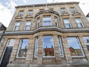 Exterior detail - Saxon Pricess Suite, Loftus (Saltburn-by-the-Sea)