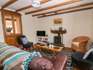 Living area - Charming Llety in Fishguard Town (Fishguard)