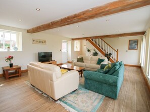 Living area - Spinney View, Cockshutt (Ellesmere)