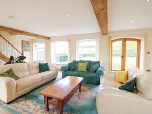 Living area - Spinney View, Cockshutt (Ellesmere)