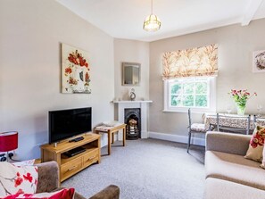Living area - Riverside Retreat in Stokesay (Craven Arms)