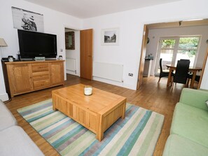 Living area - The Bungalow, Morfa Nefyn (Pwllheli)